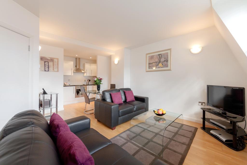 Roomspace Serviced Apartments - Groveland Court London Zimmer foto